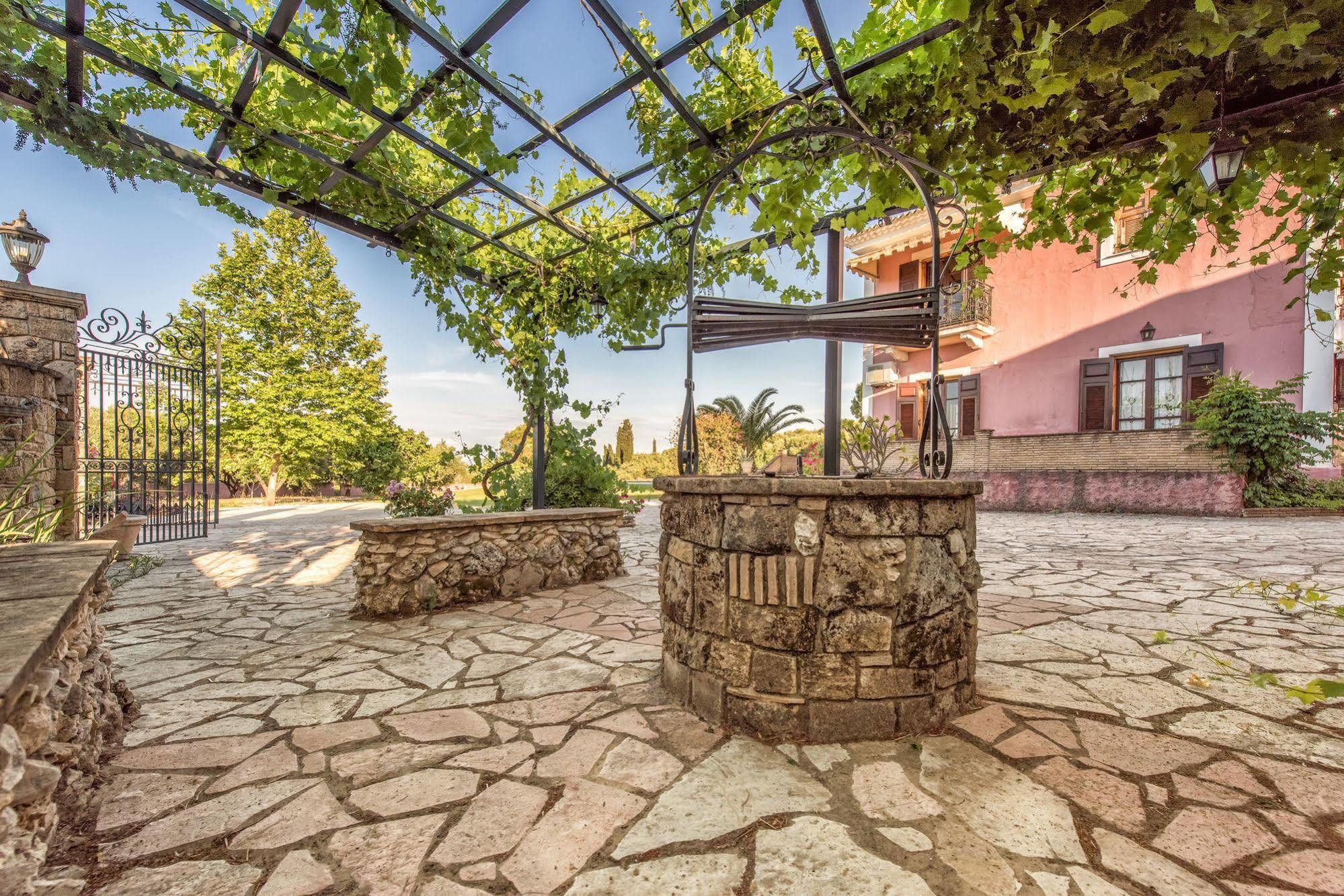 Vila Sarakino House Of Literature Agios Dimitrios  Exteriér fotografie